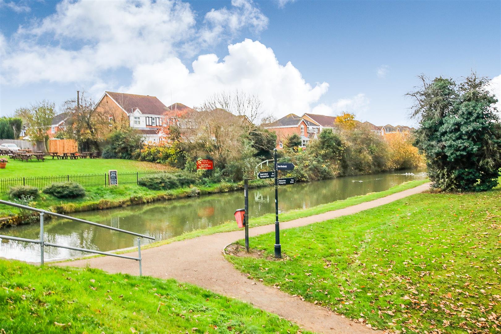 1 bed property in Meads Close, Milton Keynes